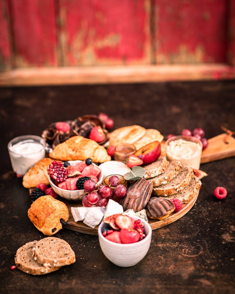 Détail d’un plateau gourmand en photographie culinaire